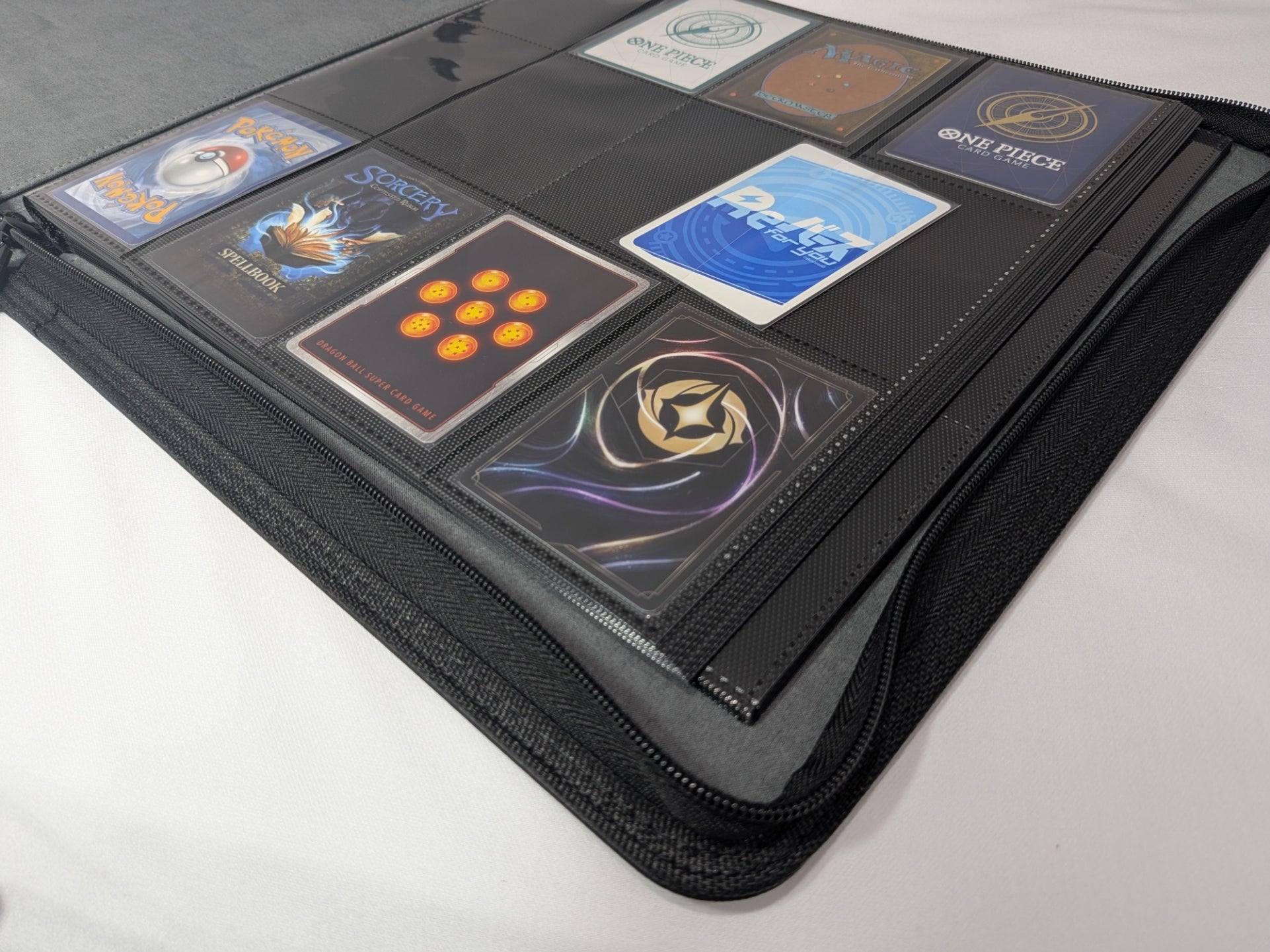 12 slot card binder 12 Pocket Safety Zip Binder Black – Jester TCG & Collectables